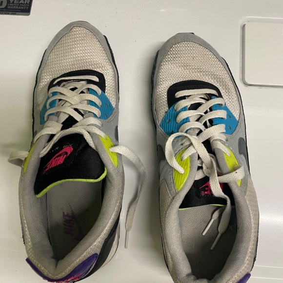 Airmax 270 - Picture 3 of 4